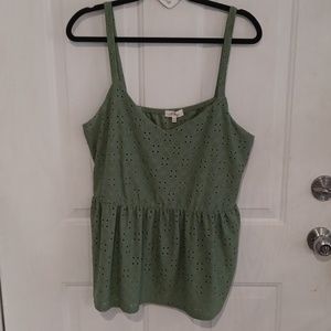 3X Urban Rose green sleeveless blouse